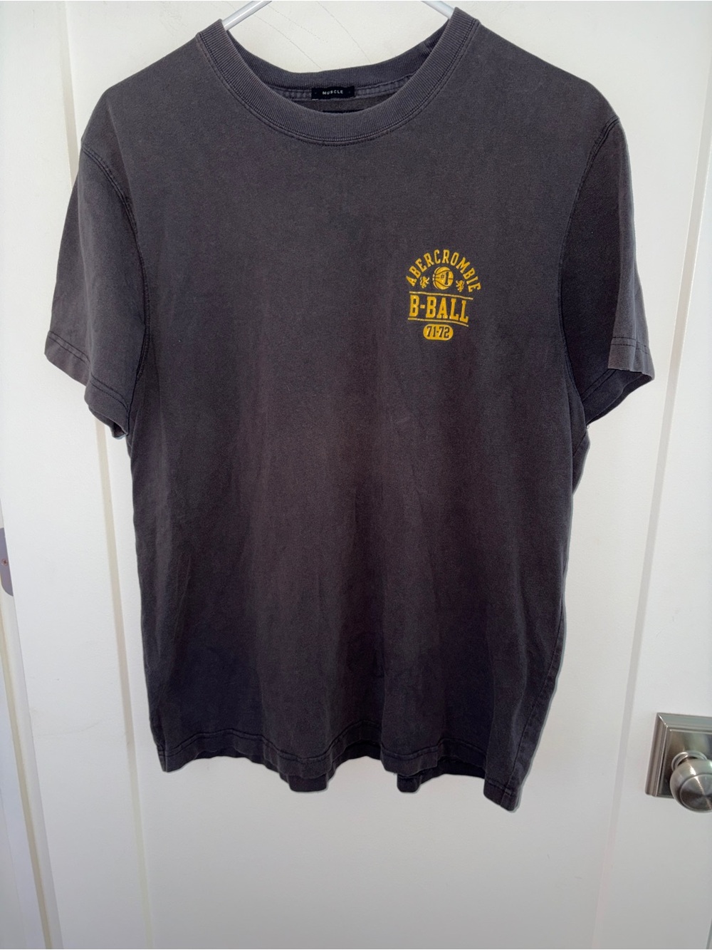 vintage Abercrombie & Fitch muscle fit basketball theme tee men's sz XL EUC